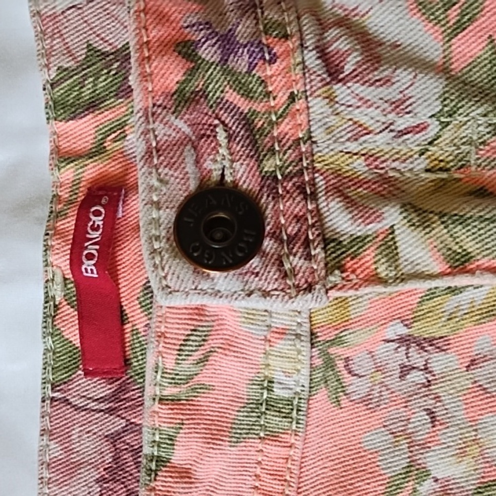 Bongo Distressed Low Rise Shorts - Picture 4 of 6